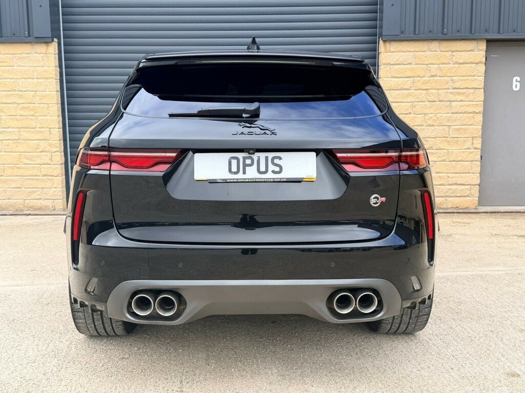 Jaguar F-Pace 5.0 P550 V8 Svr Black #5