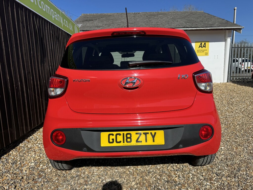Hyundai I10 Hatchback 1.2 I10 Prem Se 1.2 My19 2018 GC18ZTY Red #5