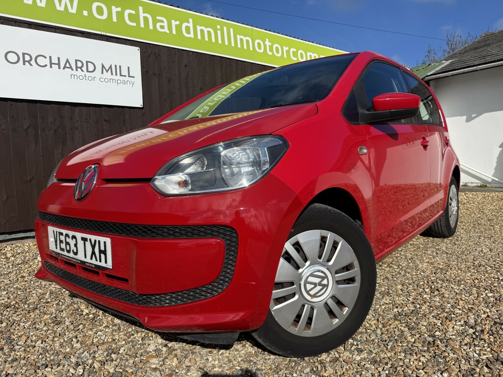 Volkswagen Up Hatchback 1.0 Move Up 2014 Red