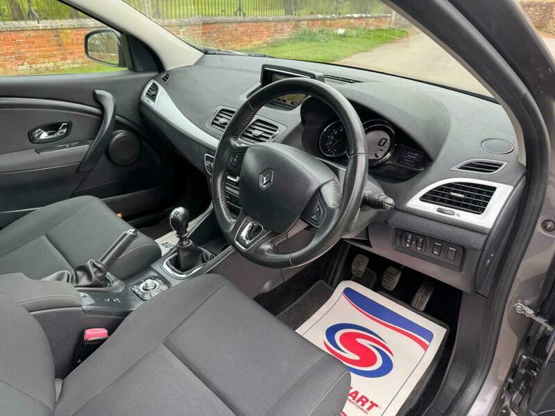 Renault Megane Authentique 16V Scenic Silver #21