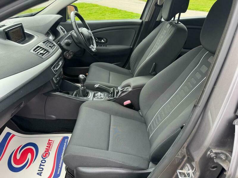 Renault Megane Authentique 16V Scenic Silver #18