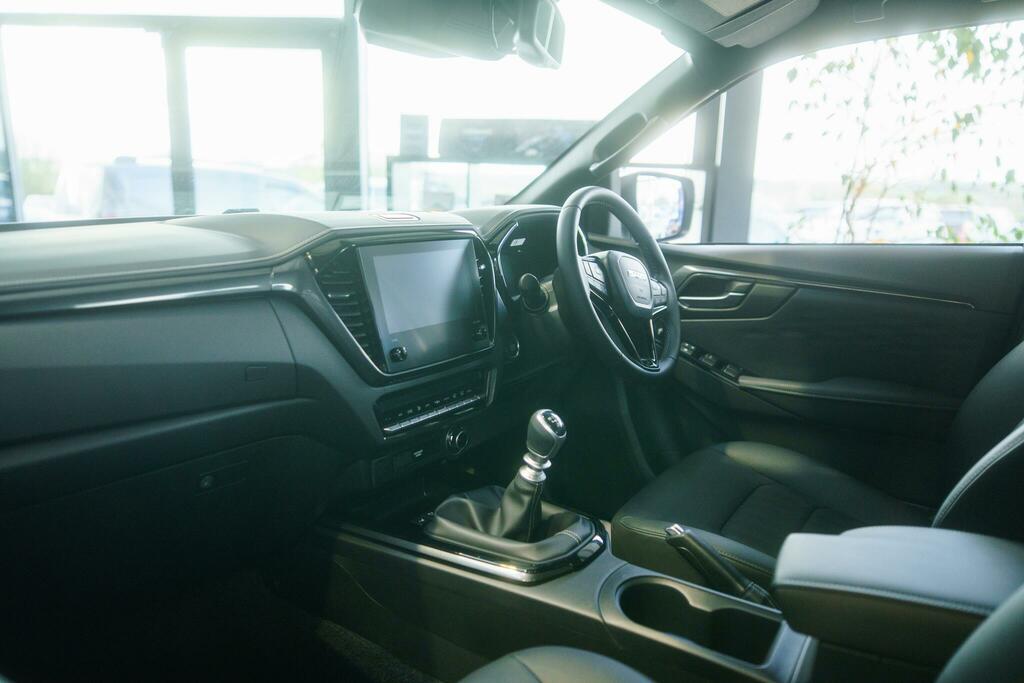 Isuzu D-Max 1.9 Td V-cross Pickup Double Cab Silver #5