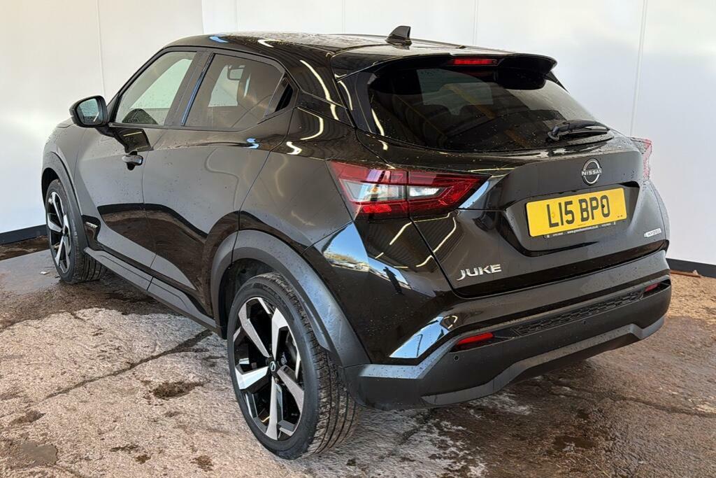Nissan Juke 1.6 Tekna Suv Hybrid Euro 6 143 P L15BPO Black #2