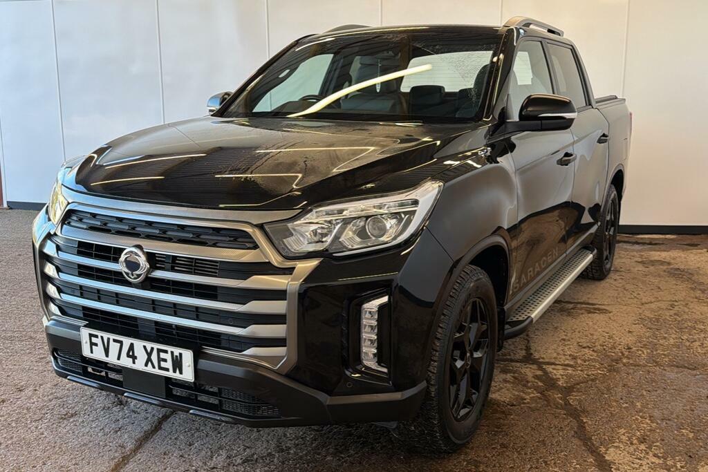 SsangYong Musso 2.2D Saracen Pickup Double Cab 4Wd FV74XEW Black #3