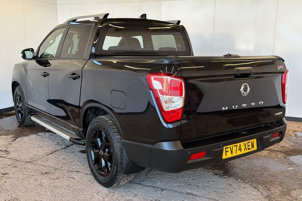 SsangYong Musso 2.2D Saracen Pickup Double Cab 4Wd FV74XEW Black #2