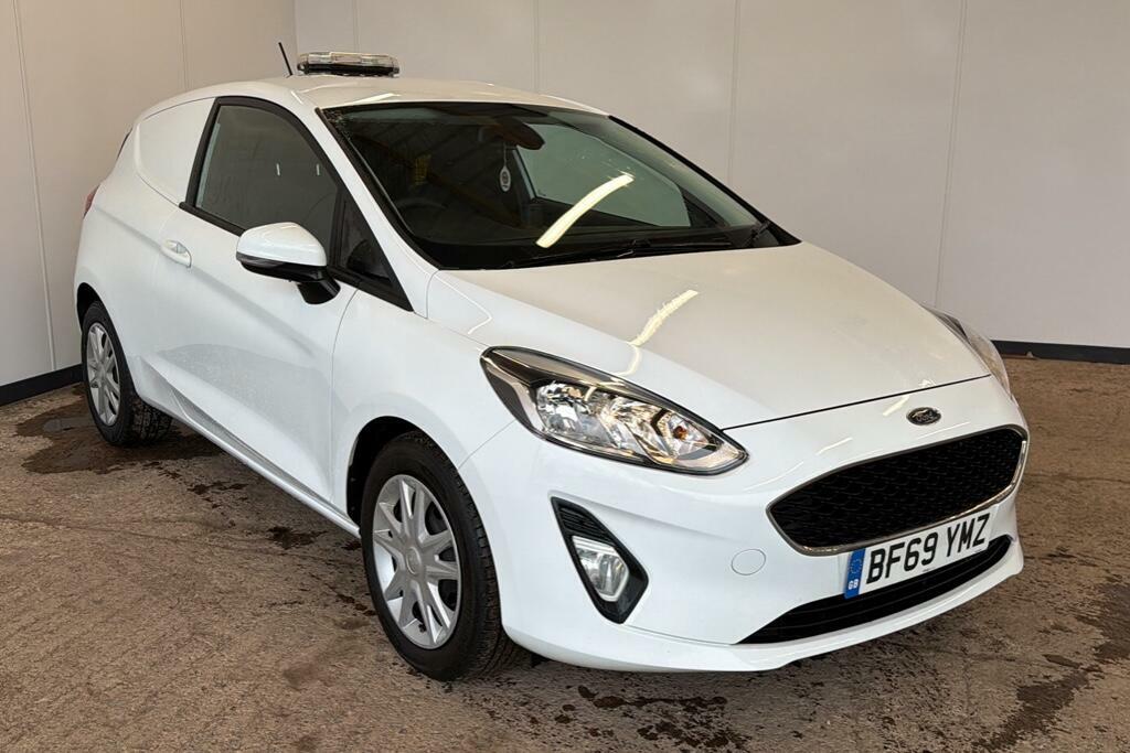 Ford Fiesta 1.5 Tdci Car Derived Van Euro 6 White