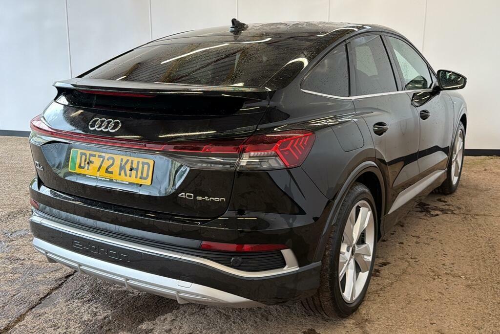 Audi Q4 E Tron 40 S Line Sportback 82Kwh 204 P DF72KHD Black #4
