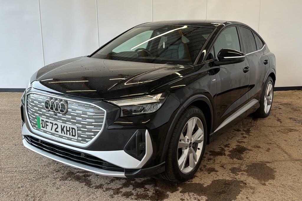 Audi Q4 E Tron 40 S Line Sportback 82Kwh 204 P DF72KHD Black #3