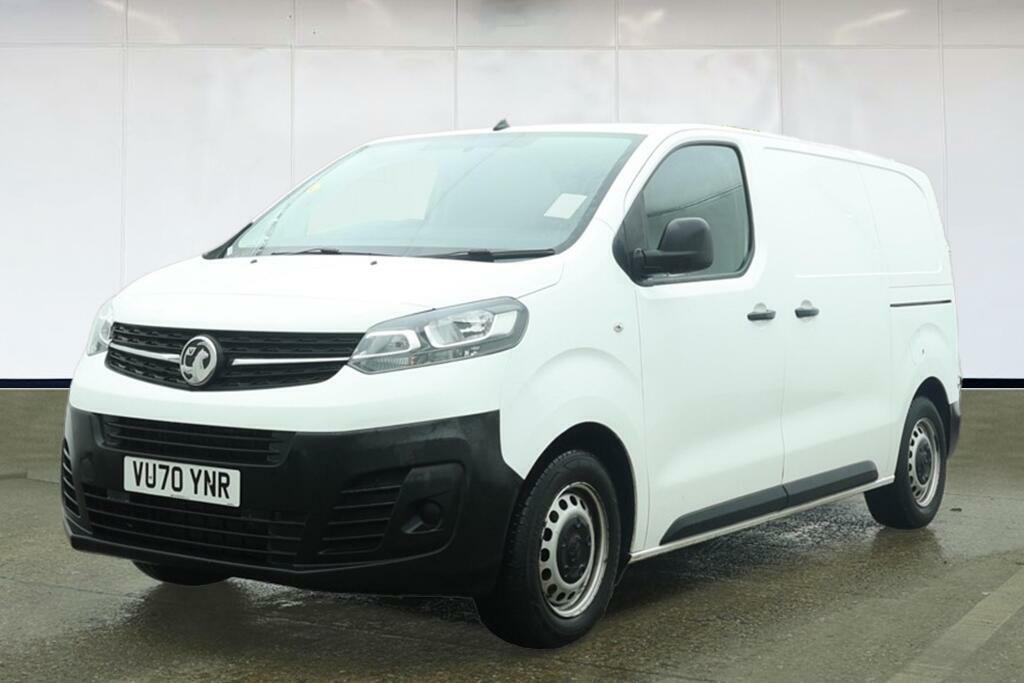 Vauxhall Vivaro 1.5 Turbo D 2700 Edition Panel Van Manu White #2