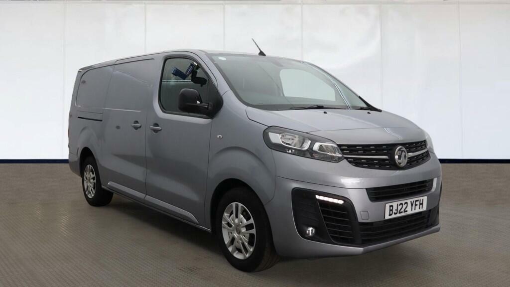 Vauxhall Vivaro 2.0 Turbo D 3100 Sportive Panel Van Man Silver