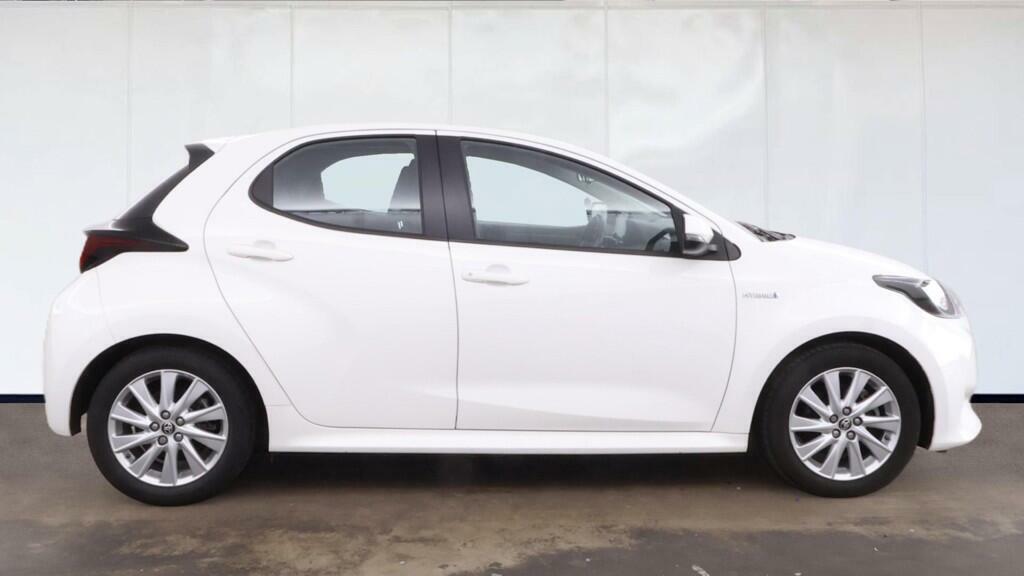 Toyota Yaris 1.5 Vvt-h Icon Hatchback Hybrid E-cvt E VN21NVZ White #6