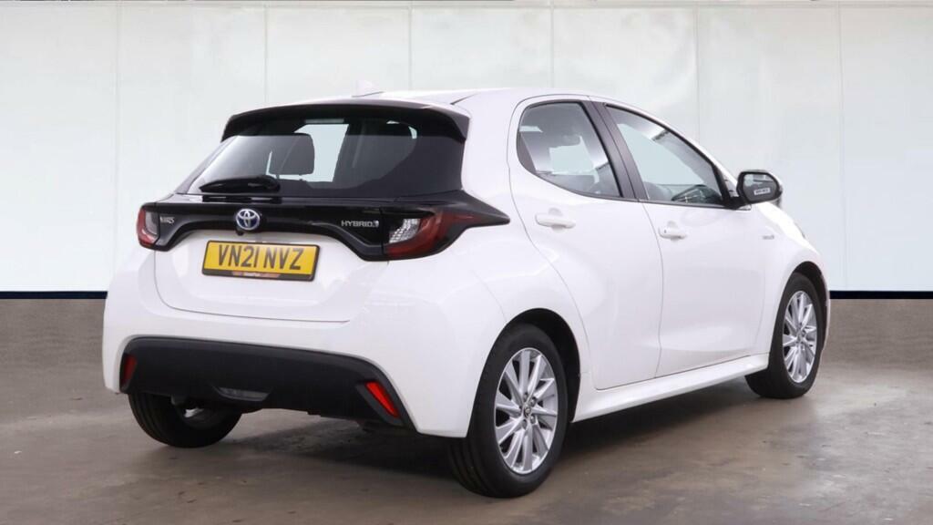 Toyota Yaris 1.5 Vvt-h Icon Hatchback Hybrid E-cvt E VN21NVZ White #3