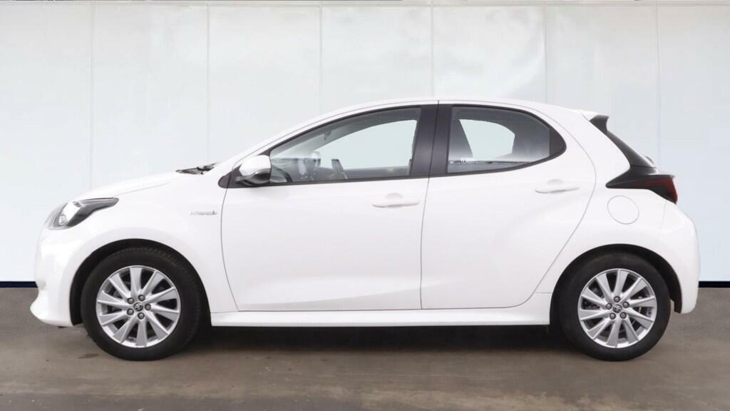 Toyota Yaris 1.5 Vvt-h Icon Hatchback Hybrid E-cvt E VN21NVZ White #5