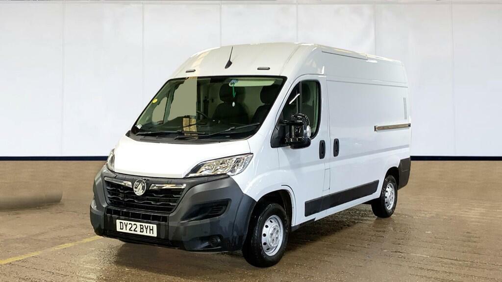 Vauxhall Movano 2.2 Cdti 3500 Biturbo Dynamic Panel Van DY22BYH White #2
