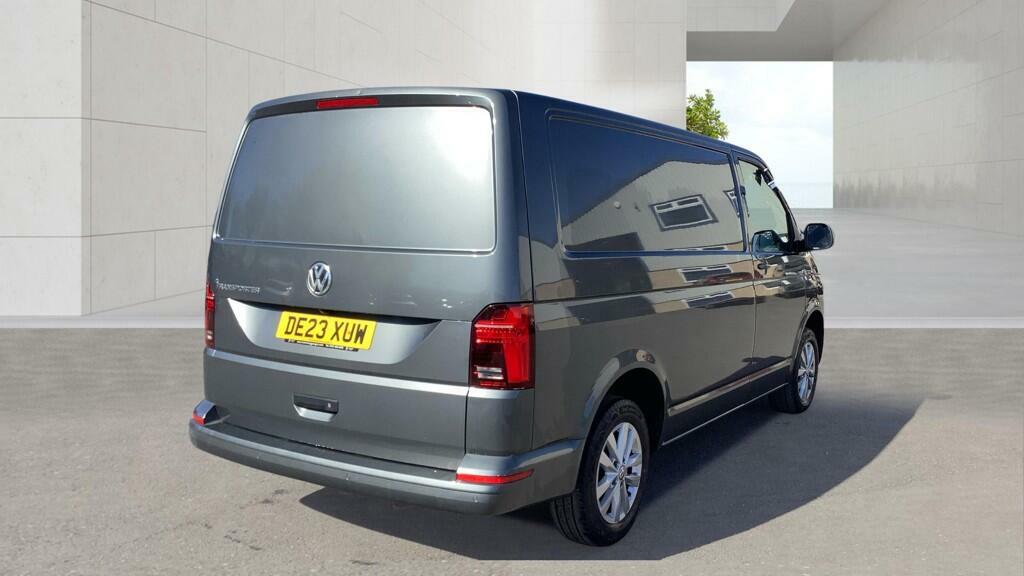 Volkswagen Transporter 2.0 Tdi T28 Highline Panel Van Dsg Fwd DE23XUW Grey #4