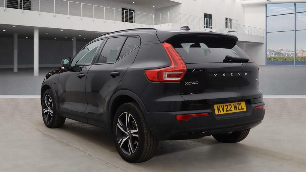 Volvo XC40 1.5 T3 R-design Suv Euro 6 Ss KV22WZL Black #3