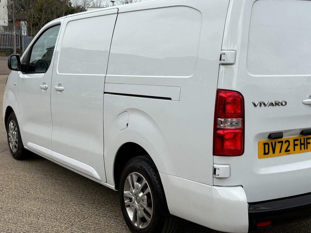 Vauxhall Vivaro 1.5 Turbo D 2900 Sportive L2 H1 Euro 6 S S DV72FHF White #4