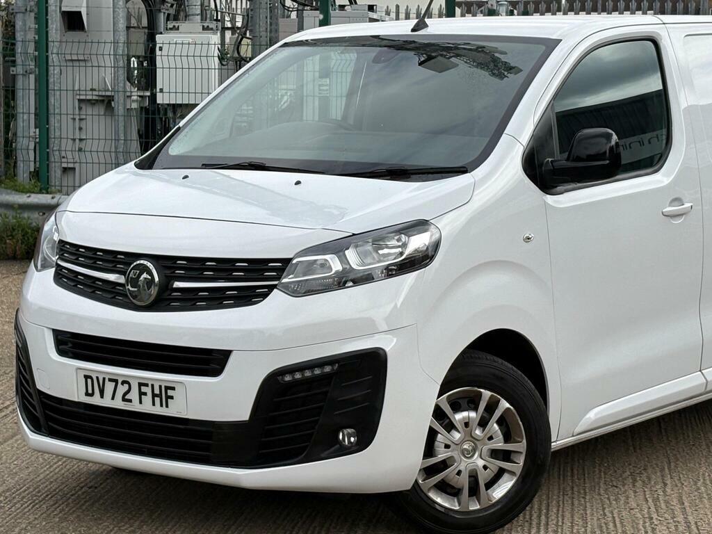 Vauxhall Vivaro 1.5 Turbo D 2900 Sportive L2 H1 Euro 6 S S DV72FHF White #3