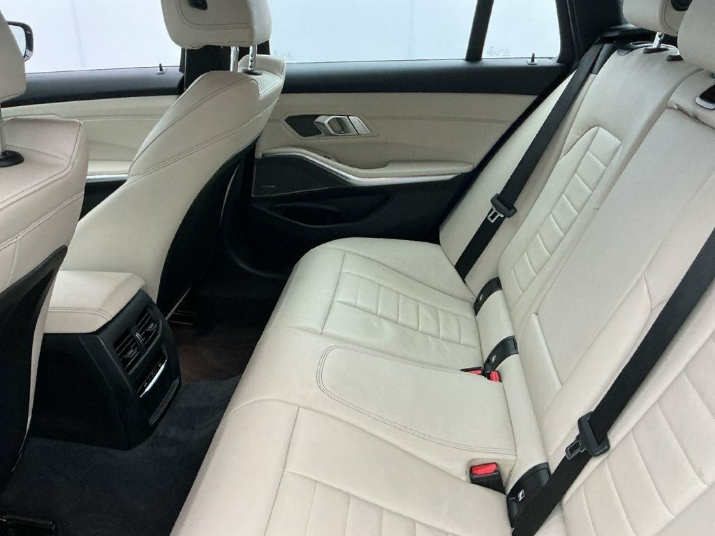 BMW 3 Series 2L M Sport HN21UFZ Blue #4