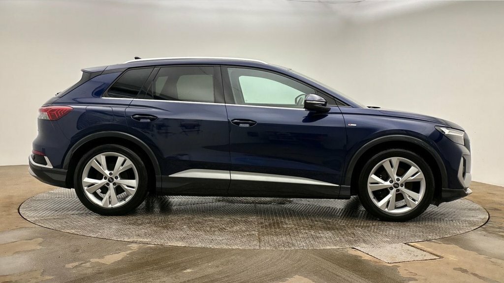 Audi Q4 E Tron Suv YO72BZX Blue #4