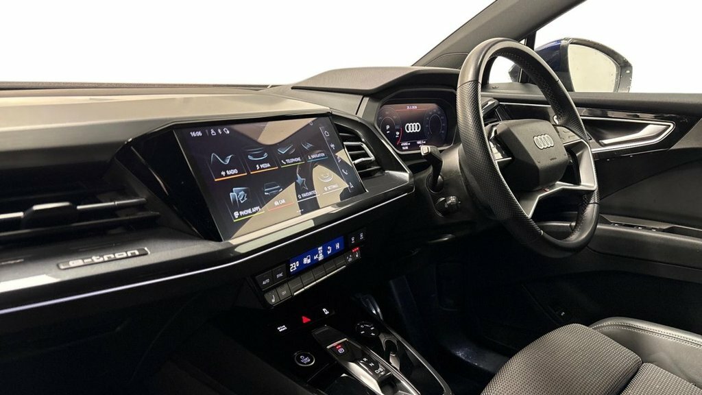 Audi Q4 E Tron Suv YO72BZX Blue #3