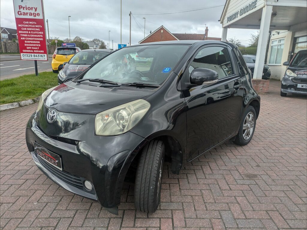 Toyota IQ 1.0 Vvt-i 2 Hatchback Euro 4 68 Black #3