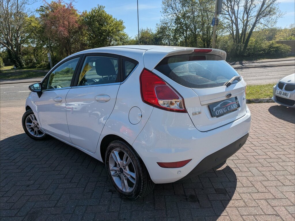 Ford Fiesta 1.0T Ecoboost Zetec Hatchback Powershif RE14OEH White #5
