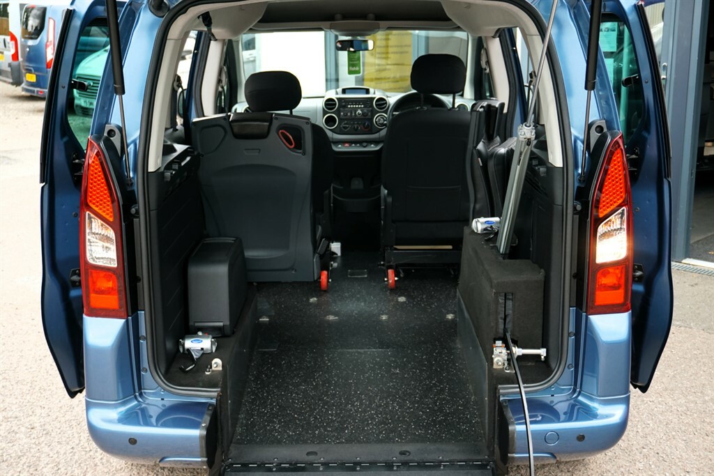 Peugeot Partner Tepee Blue Hdi Tepee Active. Switch Disable SF18GJE Blue #4