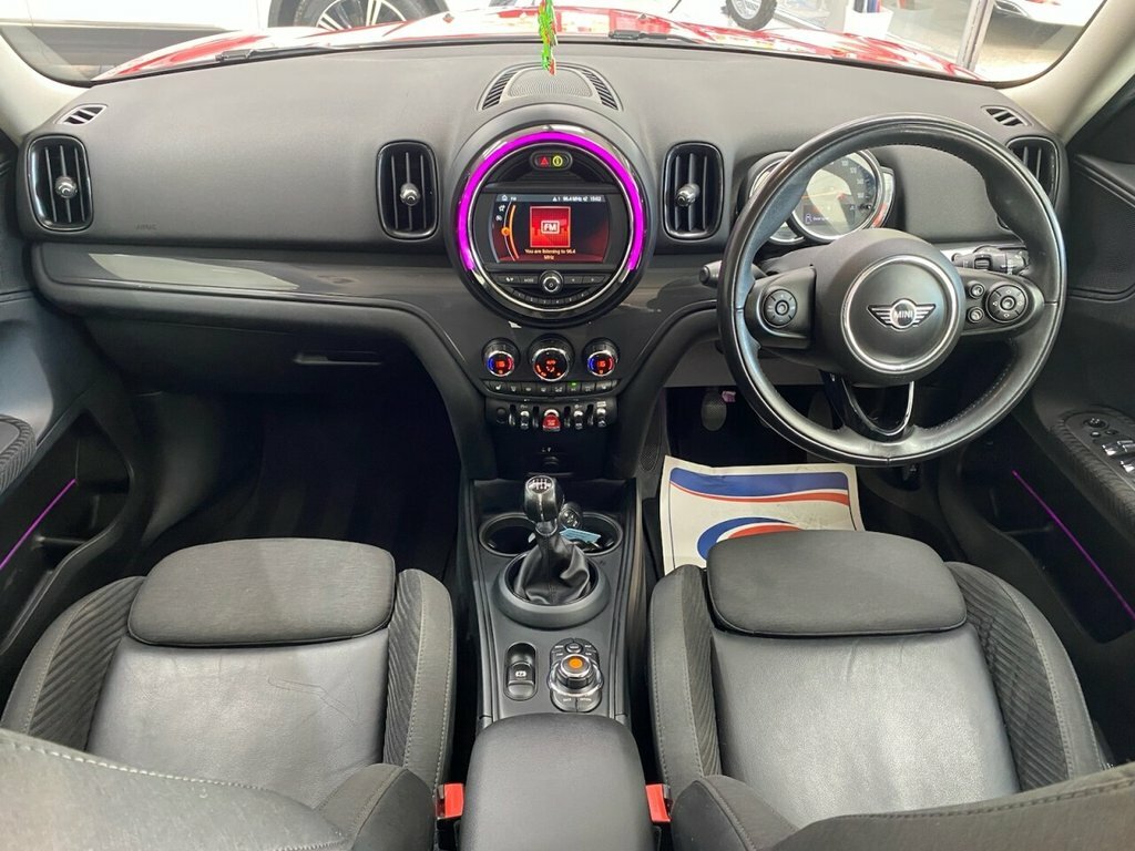 Mini Countryman Suv GV18RWO Red #3
