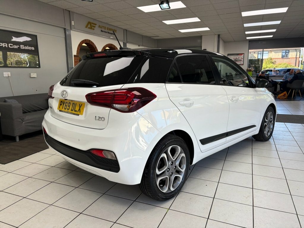 Hyundai I20 1.2L Play PY69DLX White #5