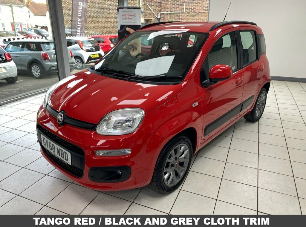 Fiat Panda 1.2L Lounge GV68WBD Red #4