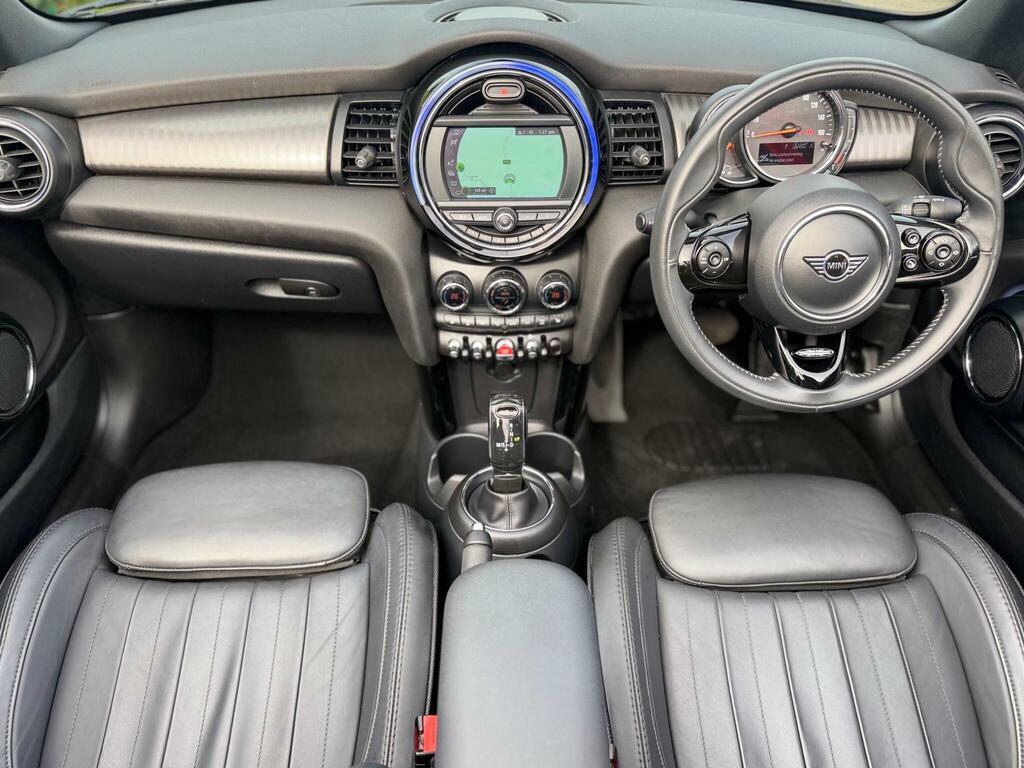 Mini Convertible 1.5 Cooper Exclusive Steptronic Euro 6 S S Black #2