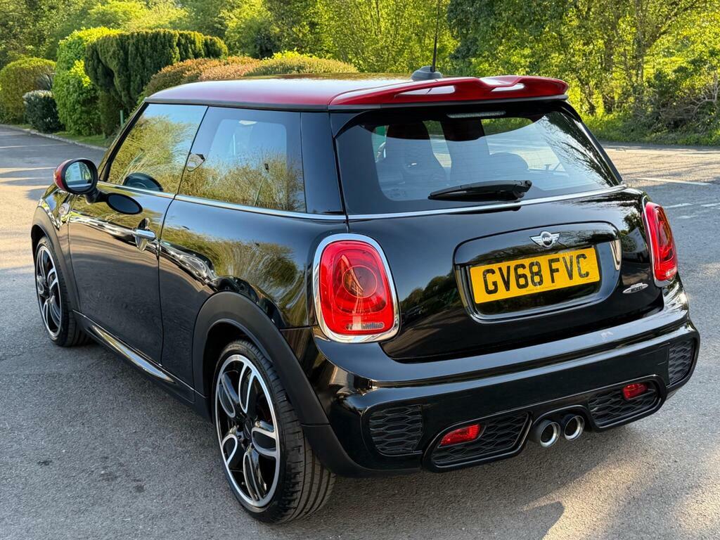 Mini Hatch 2.0 John Cooper Works Hatchback Black #6