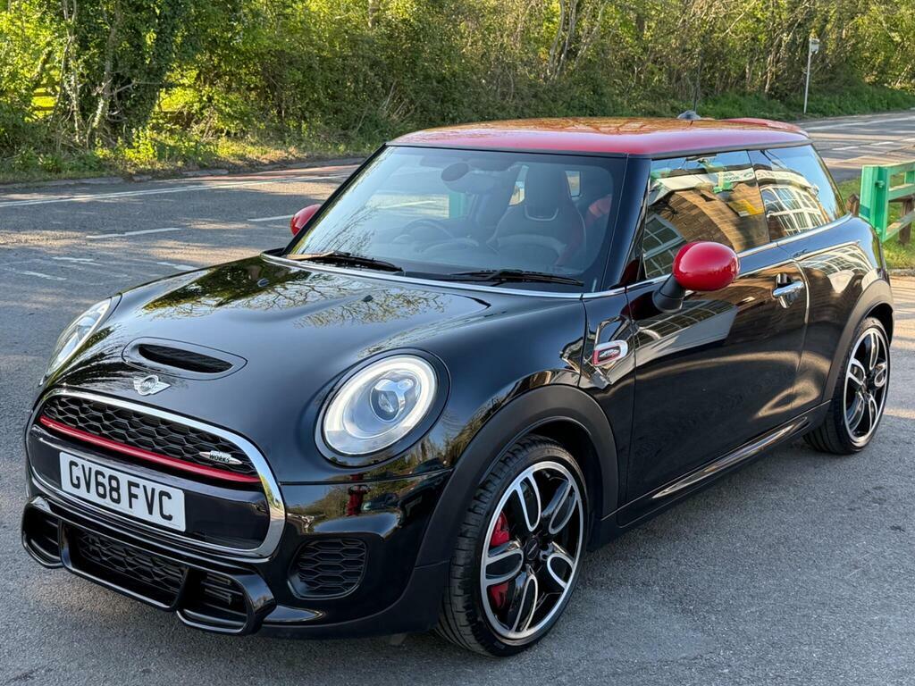 Mini Hatch 2.0 John Cooper Works Hatchback Black