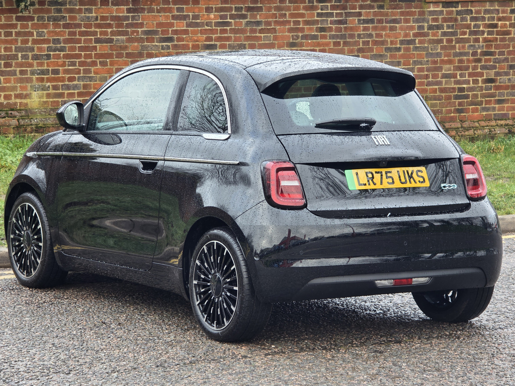 Fiat 500 Current 87Kw La Prima 42Kwh Black #6