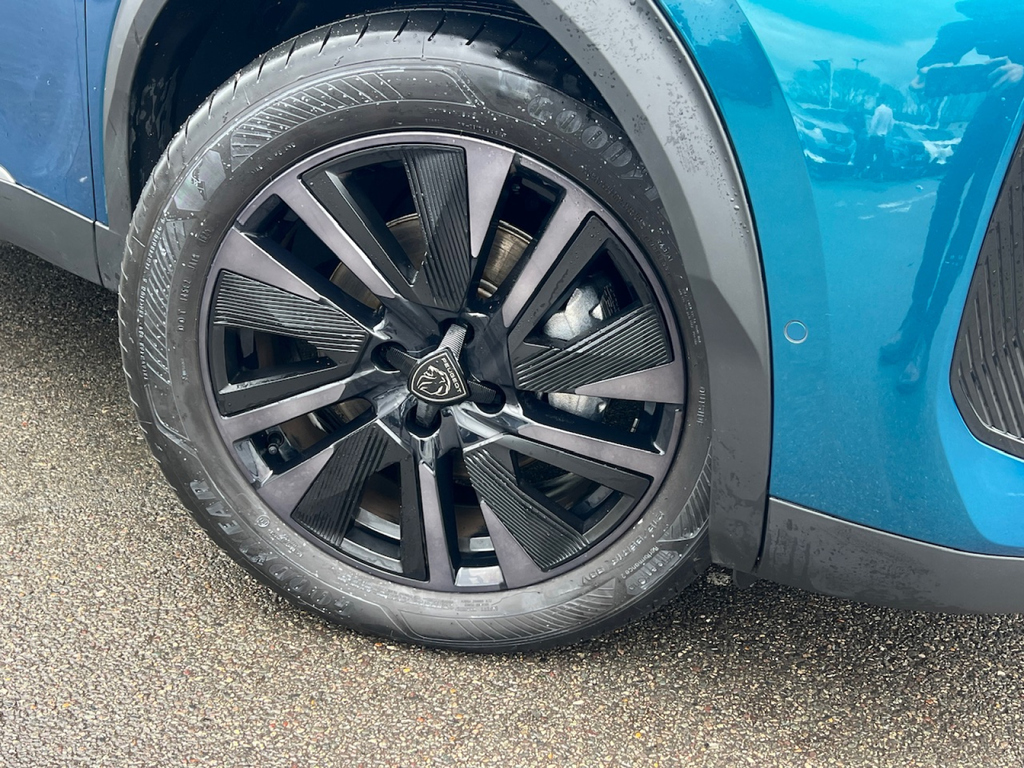 Peugeot 2008 Gt Premium 54 Khw LN75YPD Blue #3