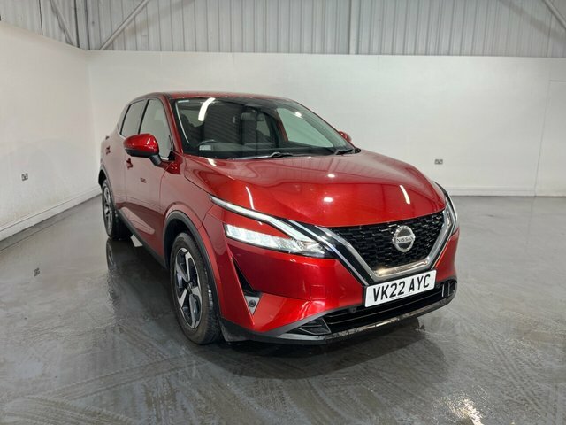 Nissan Qashqai 1.3 Dig-t Mhev N-connecta Suv Hybrid Ma Red