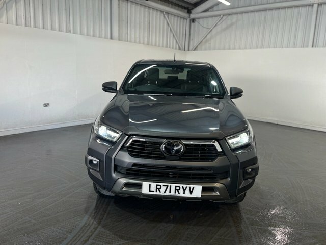 Toyota HILUX 2.8 D-4d Invincible X Pickup Double Cab LR71RYV Grey #2