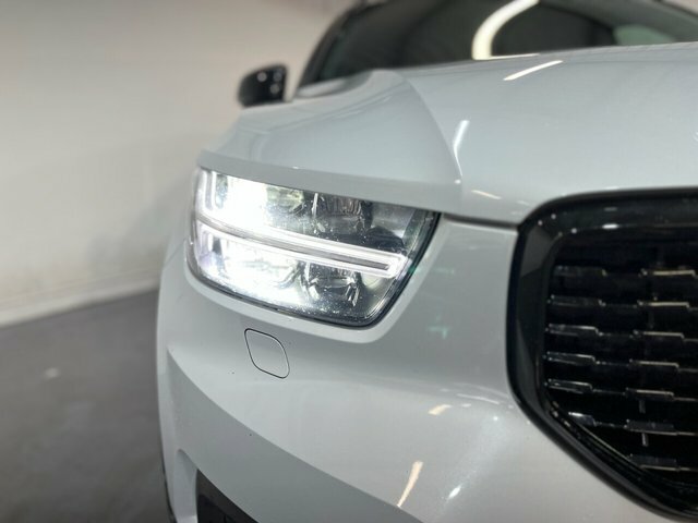 Volvo XC40 1.5 T3 R-design Suv Euro 6 Ss SY21HRW Silver #5