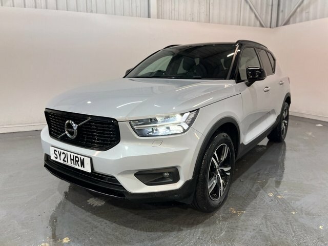 Volvo XC40 1.5 T3 R-design Suv Euro 6 Ss SY21HRW Silver #3