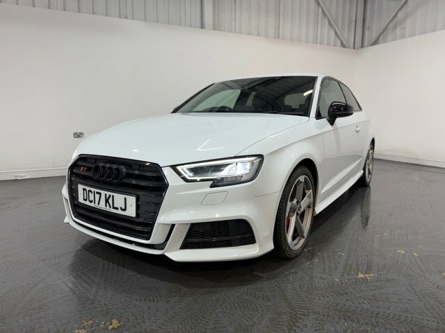 Audi S3 2.0 Tfsi Black Edition Hatchback S Tron DC17KLJ Black #3