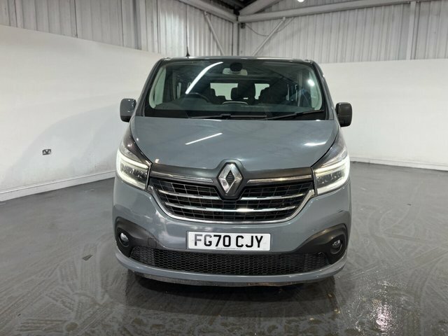 Renault Trafic 2.0 Dci Energy 28 Sport Nav Minibus Double Cab FG70CJY Grey #2