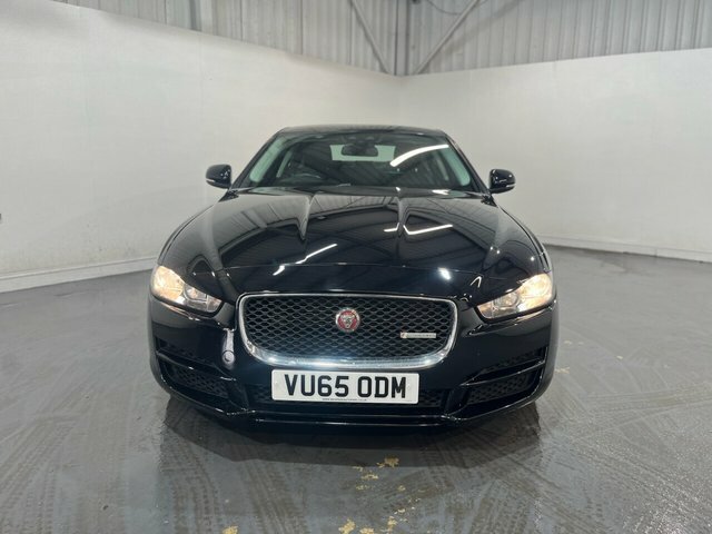 Jaguar XE 2.0 Gtdi Prestige Saloon Euro 6 S VU65ODM Black #2