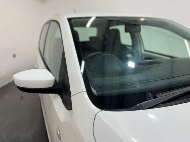 Volkswagen Up 1.0 Move Up Hatchback Euro 5 6 NK65WLO White #6