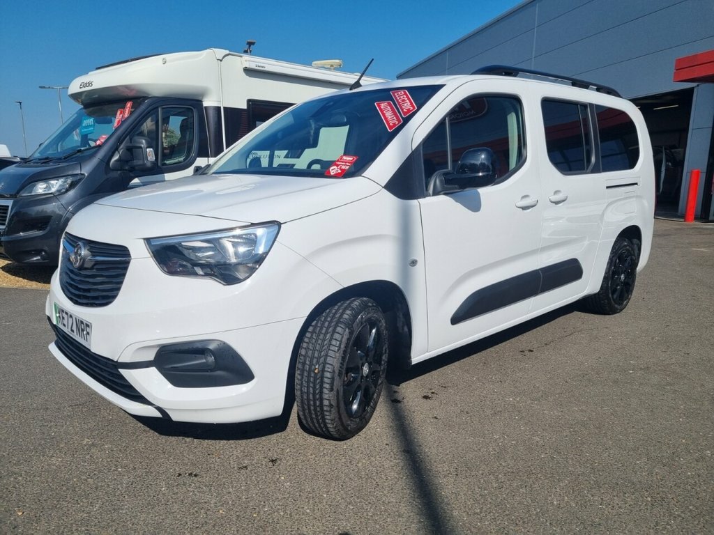 Vauxhall Combo-e Life Mpv KE72NRF White #6