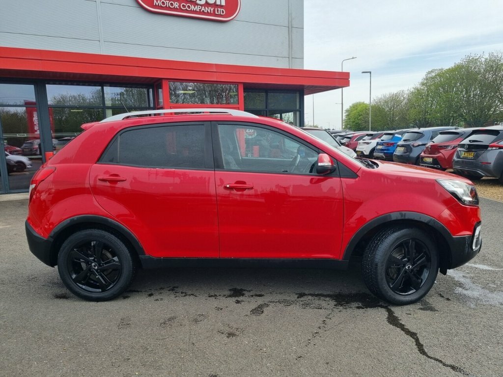 SsangYong Korando 2.2L Le Red #5