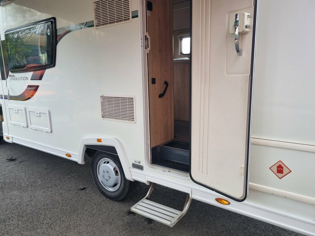 Peugeot Elddis Estate Black #4