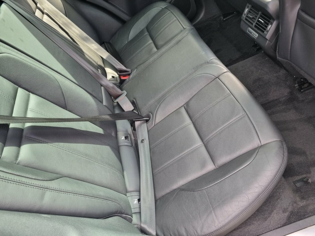 Land Rover Range Rover Evoque 2L R-dynamic S White #2