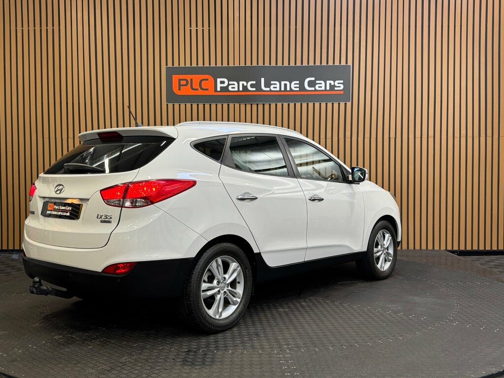 Hyundai Ix35 1.7 Crdi Premium Suv NU13WZH White #3