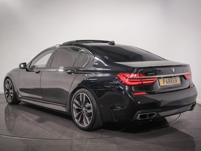 BMW 7 Series M760li Xdrive V12 YK67MYC Black #4